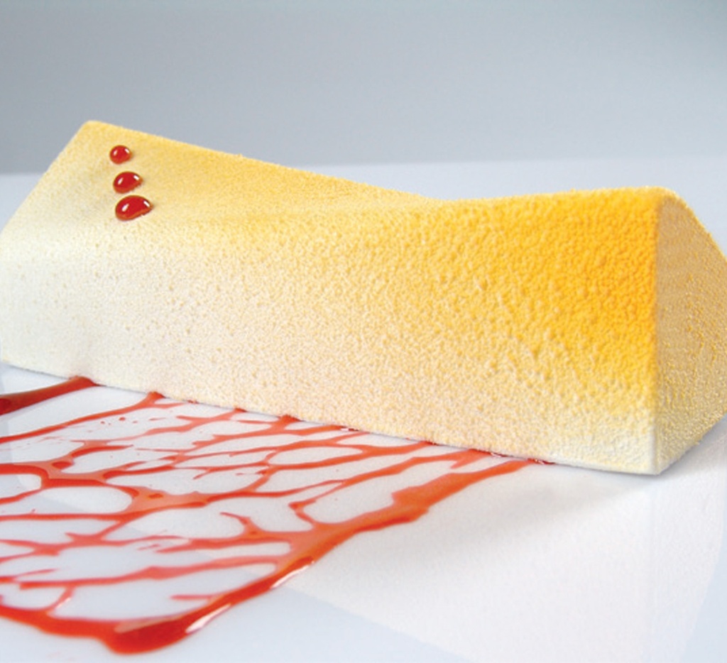 Mallard Ferrière – Pavoni Italia Pavoflex silicone twisted strip moulding sheet — Length: 600 mm; Width: 400 mm — 11352