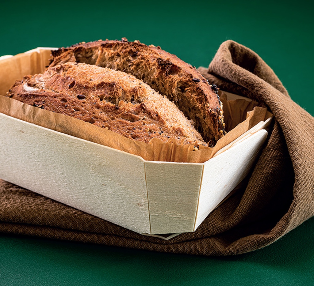 Mallard Ferrière Poplar-wood baking trays with paper liners, pack of 50 — 17920